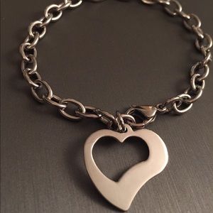 Brand New, Abstract Shape Heart Bracelet